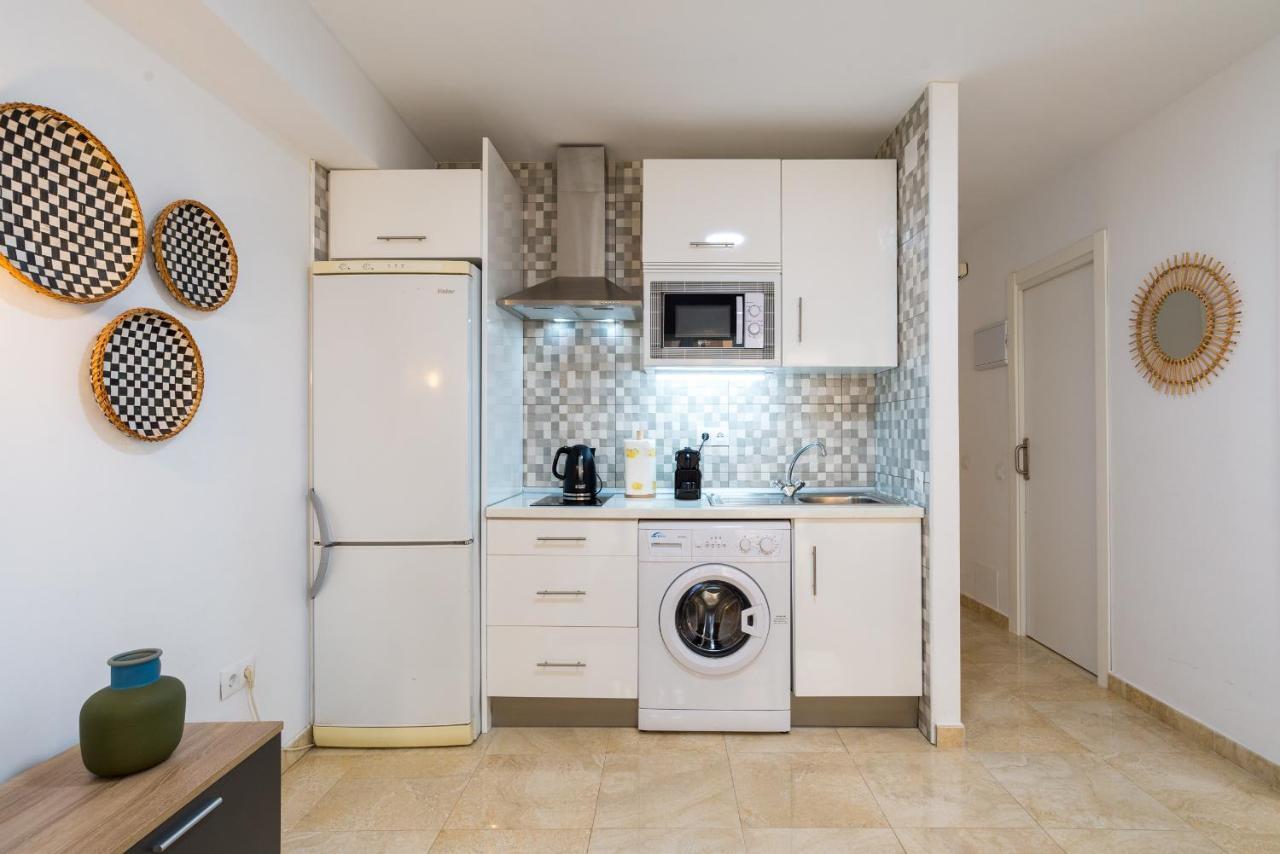 Mp5-Just Renovated Apartment Right On The Beach Malaga Luaran gambar